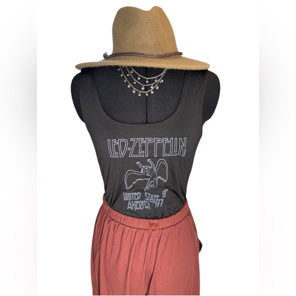 NWOT Led Zeppelin USA 1977 Tour Graphic Bodysuit - Size Large